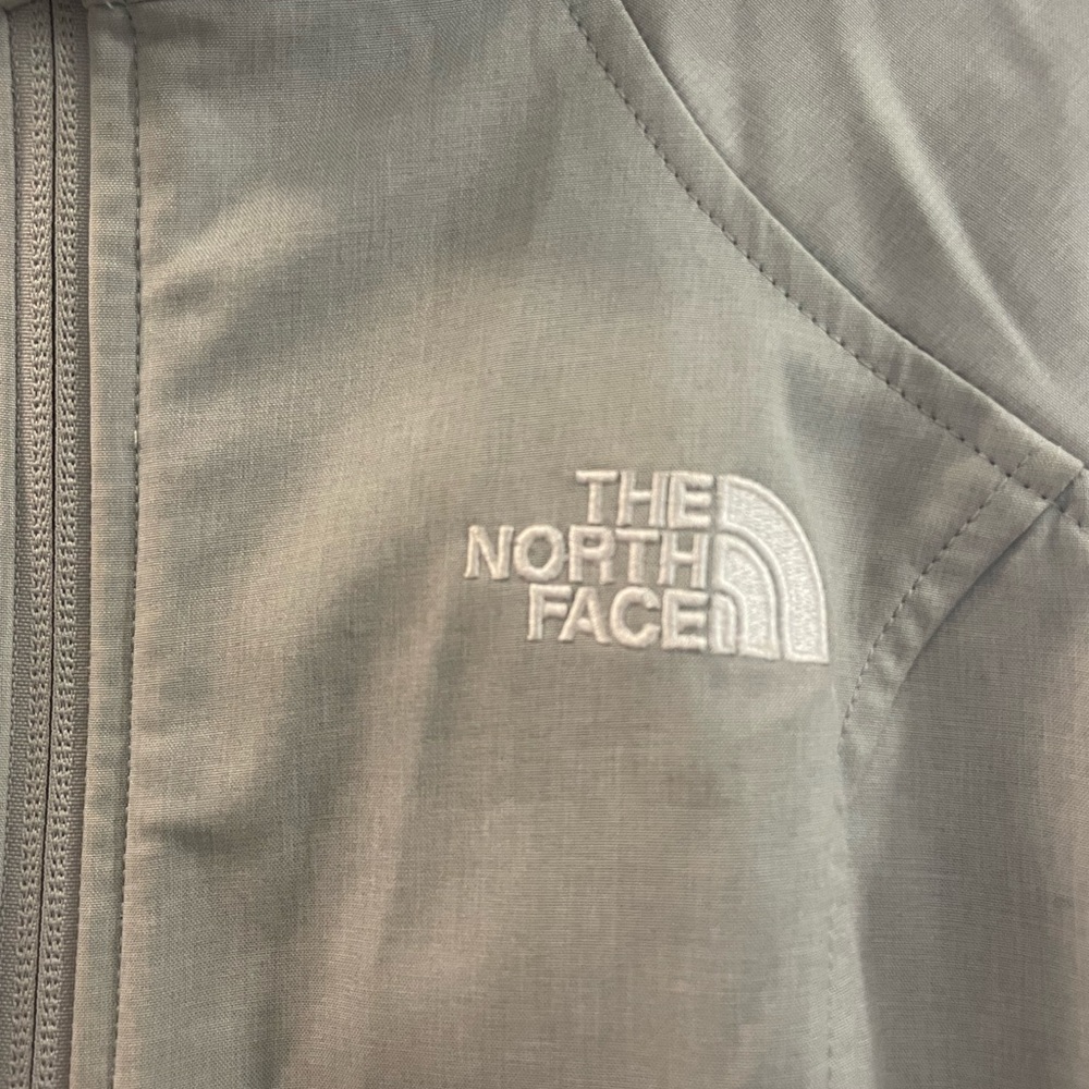 North Face Wind Wall Soft Shell Jacket - image 2